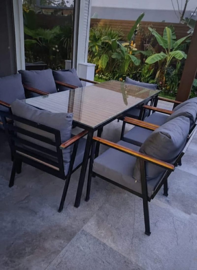Iron Dining Set