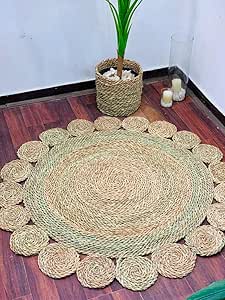 Round Natural Wicker Rug - Elegant Handmade Design for Interior Decoration - Perfect for Living Rooms or Corners